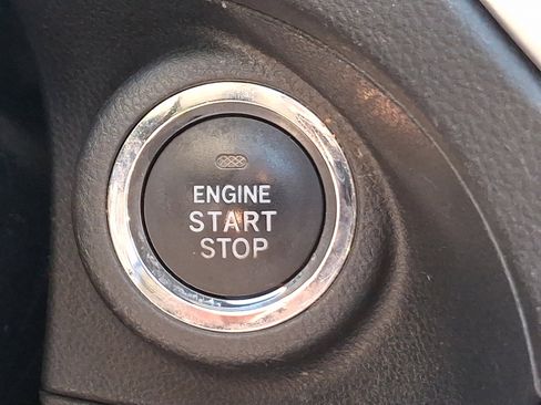 Used 2019 Subaru Forester Limited image 26