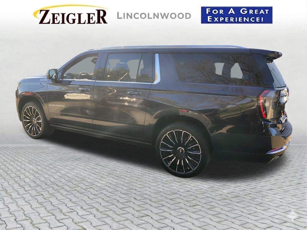 Used 2025 Chevrolet Suburban High Country AWD/4WD image 8