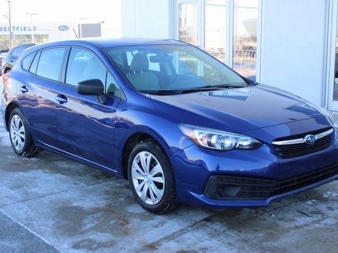 Used 2023 Subaru Impreza 2.0i image 1