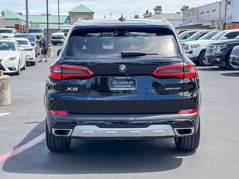 Used 2019 BMW X5 xDrive40i w/ Convenience Package AWD/4WD image 3