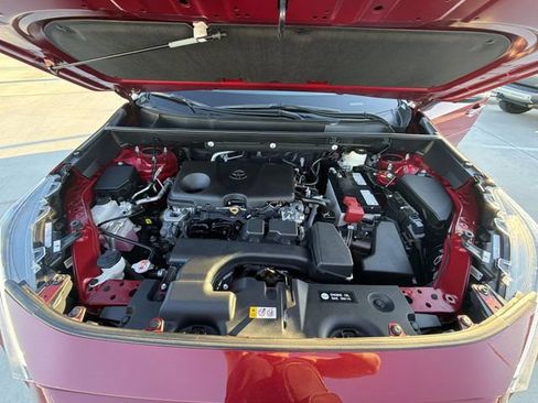 Certified 2025 Toyota RAV4 Limited w/ Advanced Technology Package FWD image 34