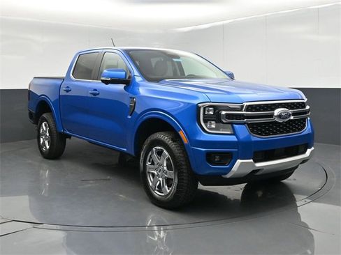 Used 2025 Ford Ranger Lariat w/ Chrome Accent Package image 1