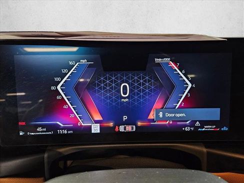 Certified 2025 BMW 330i Sedan w/ Premium Package image 10