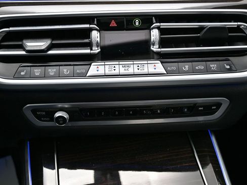 Used 2021 BMW X5 xDrive40i w/ Convenience Package image 28