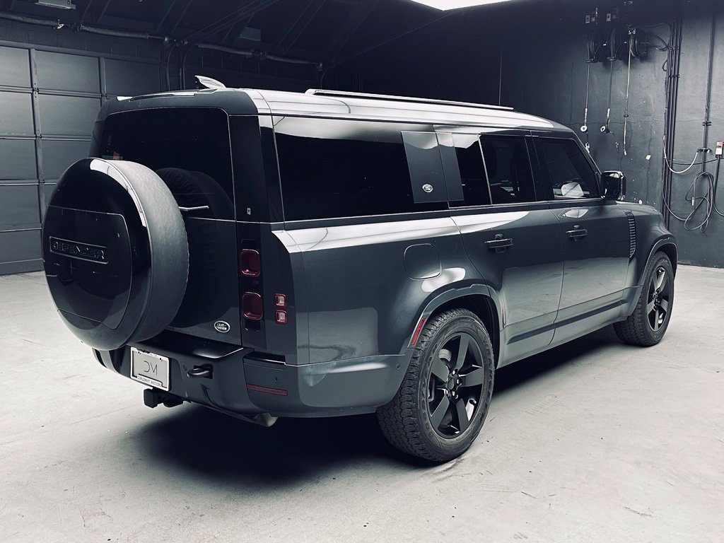 Used 2023 Land Rover Defender 130 First Edition AWD/4WD image 6