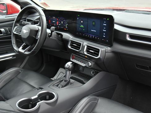 Used 2024 Ford Mustang Premium image 37