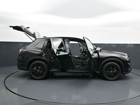 Used 2026 Honda HR-V Sport image 38