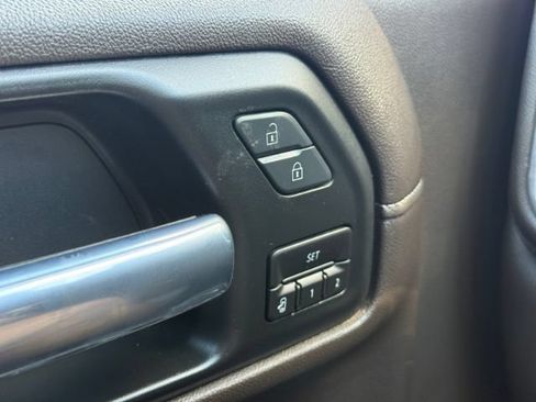 Used 2020 Chevrolet Silverado 2500 LTZ w/ LTZ Plus Package AWD/4WD image 18