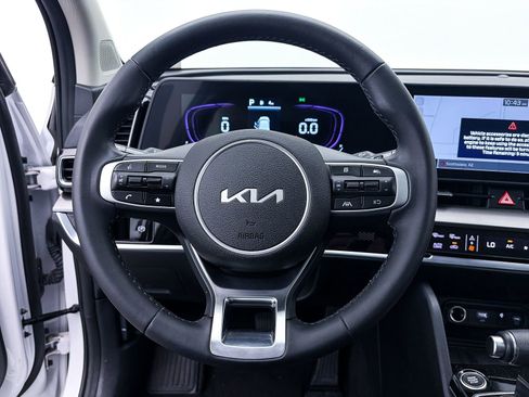 Used 2025 Kia Sportage EX w/ Premium Package image 30