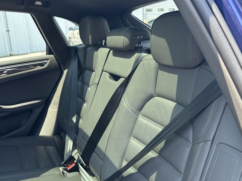 Used 2024 Porsche Macan GTS AWD/4WD image 32