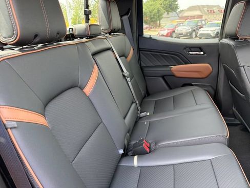 New 2026 GMC Canyon AT4 w/ Technology Plus Package AWD/4WD image 24