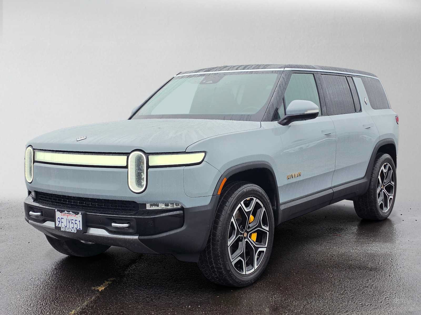 Used 2023 Rivian R1S Adventure Quad AWD/4WD image 7
