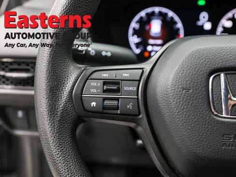 Used 2024 Honda HR-V LX image 15