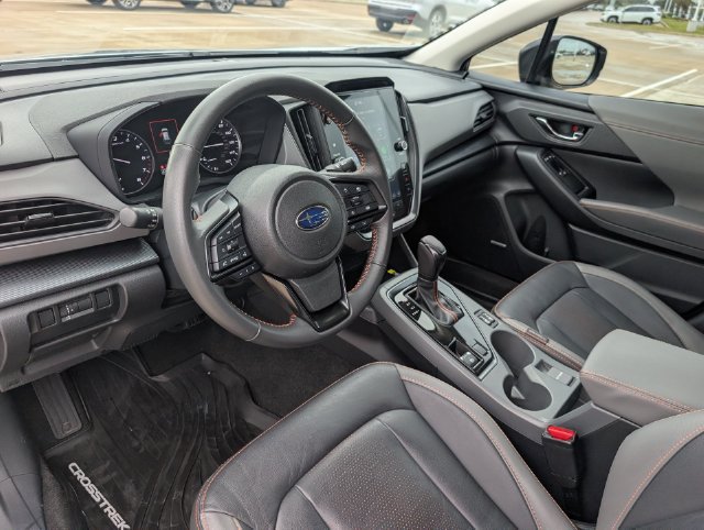 Used 2024 Subaru Crosstrek 2.5i Limited w/ Crosstrek Mirror Package AWD/4WD image 9