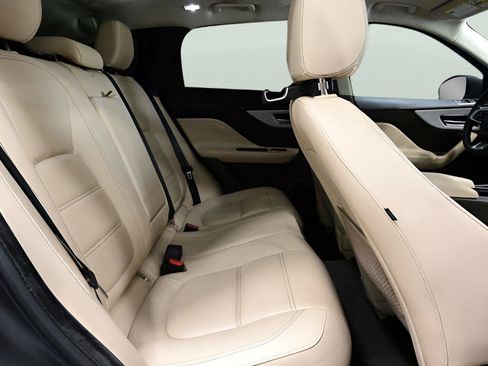 Used 2020 Jaguar F-PACE Prestige AWD/4WD image 19