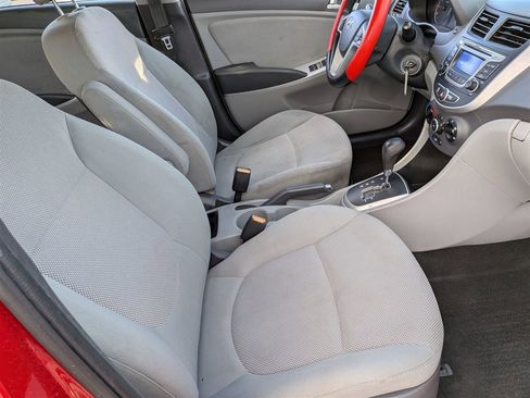 Used 2014 Hyundai Accent GS image 28