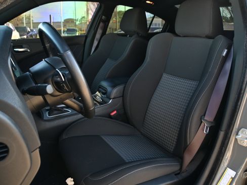 Used 2023 Dodge Charger Scat Pack image 6