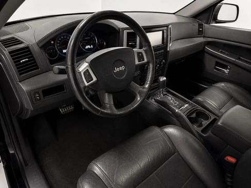 Used 2009 Jeep Grand Cherokee SRT8 w/ SRT Option Group I AWD/4WD image 9