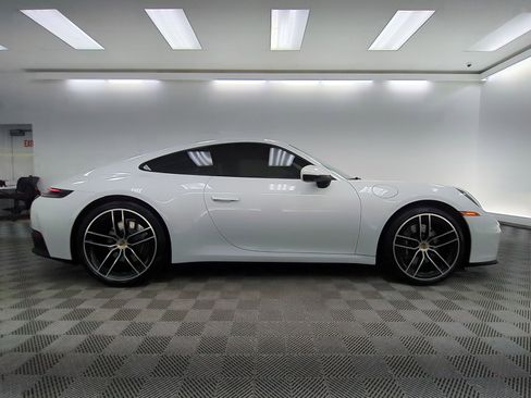 Certified 2025 Porsche 911 Carrera RWD image 8