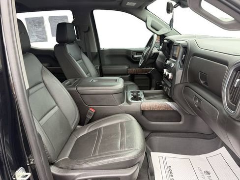 Used 2019 GMC Sierra 1500 Denali w/ Denali Ultimate Package AWD/4WD image 17