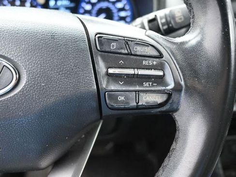 Used 2020 Hyundai Kona SEL FWD image 19