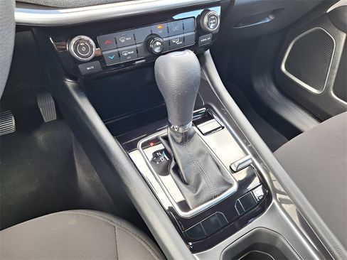 Used 2023 Jeep Compass Sport image 13