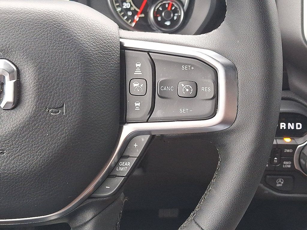 Used 2025 RAM 1500 Big Horn AWD/4WD image 47