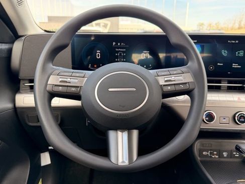 New 2026 Hyundai Kona SE image 13