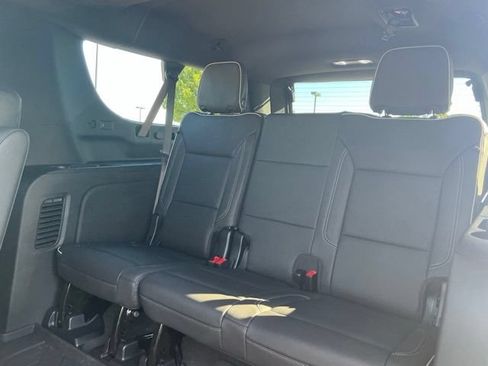 Used 2025 Chevrolet Suburban Premier w/ Sun And Tow Package AWD/4WD image 37