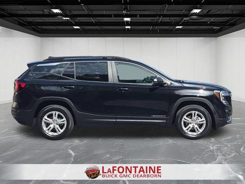 Used 2023 GMC Terrain SLE w/ Driver Convenience Package FWD image 6