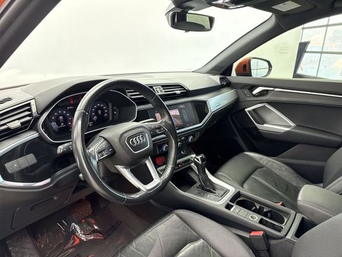 Used 2020 Audi Q3 2.0T Premium image 12