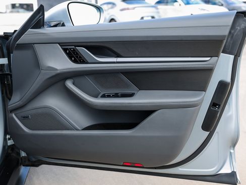 Certified 2021 Porsche Taycan Turbo S image 26