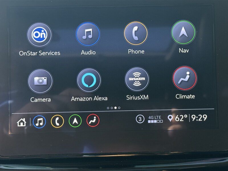 Used 2020 Chevrolet Traverse RS w/ LPO, Floor Liner Package AWD/4WD image 12