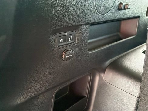 Used 2024 Kia Telluride EX w/ EX Captain's Chair Package AWD/4WD image 18