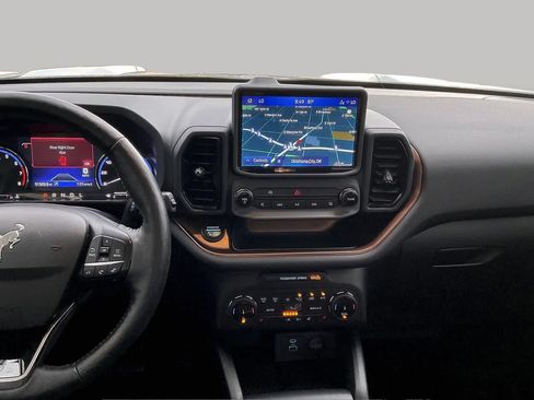 Used 2022 Ford Bronco Sport Outer Banks AWD/4WD image 7