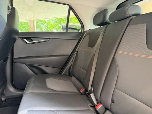 Used 2026 Kia Niro LX FWD image 34