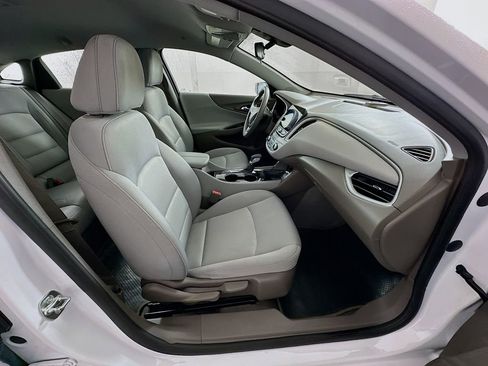 Used 2025 Chevrolet Malibu LT FWD image 27