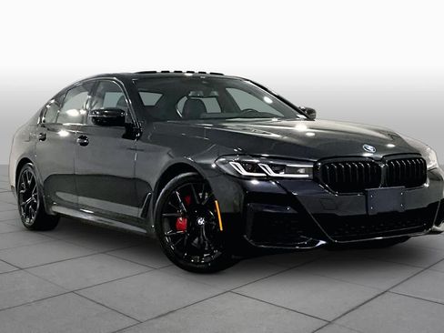 Certified 2023 BMW 540i xDrive w/ M Sport Package AWD/4WD image 2