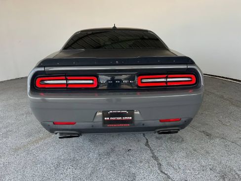Used 2019 Dodge Challenger R/T Scat Pack w/ Plus Package RWD image 6