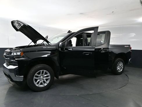 Used 2020 Chevrolet Silverado 1500 LT w/ All-Star Edition AWD/4WD image 27