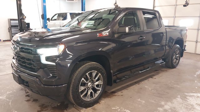Used 2023 Chevrolet Silverado 1500 RST AWD/4WD image 42