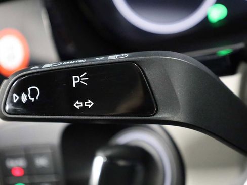 Certified 2023 Porsche Cayenne Coupe image 30