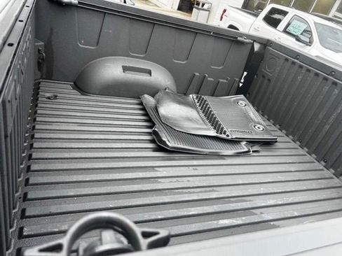 Used 2026 Toyota Tundra SR5 w/ SR5 Convenience Package AWD/4WD image 17