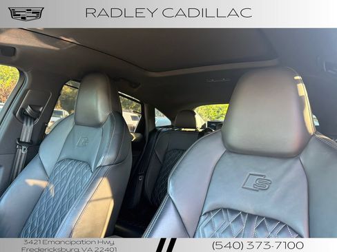Used 2022 Audi e-tron S Prestige w/ Prestige Package AWD/4WD image 3