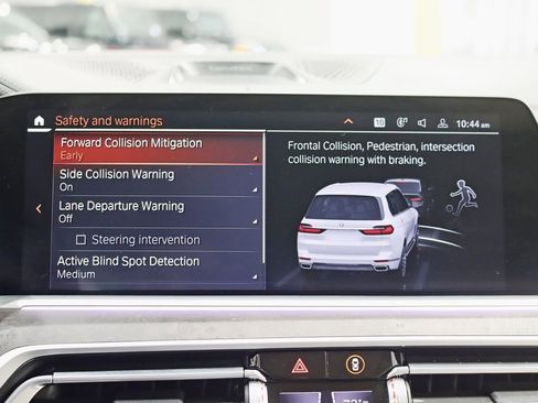 Used 2022 BMW ALPINA XB7 AWD/4WD image 22