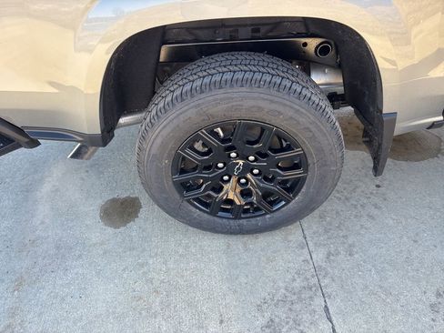 New 2026 Chevrolet Colorado W/T w/ WT Custom Package RWD image 51