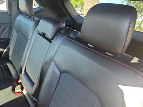 Used 2021 Ford Edge ST-Line FWD image 10