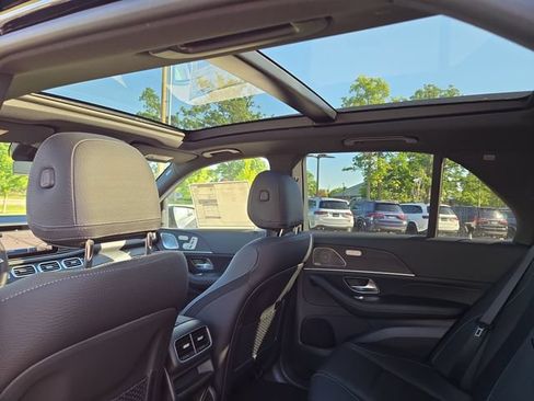New 2026 Mercedes-Benz GLE 580 4MATIC image 31