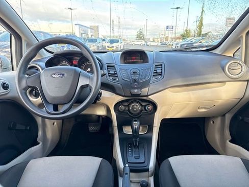 Used 2013 Ford Fiesta S image 12