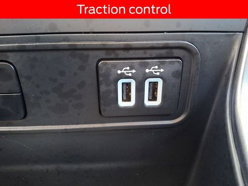 Used 2022 Ford EcoSport SE w/ SE Convenience Package image 24